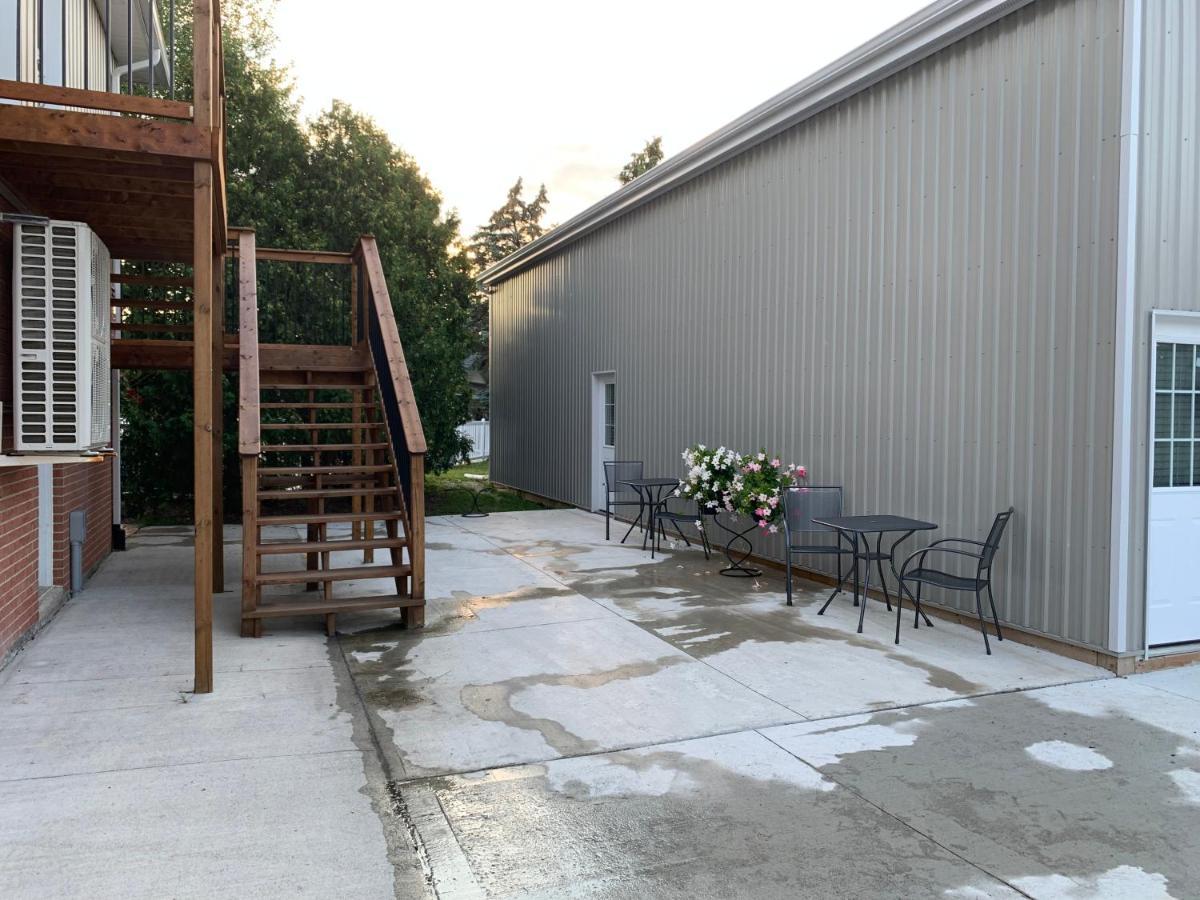 Woodslee Bed And Breakfast Belle River Εξωτερικό φωτογραφία